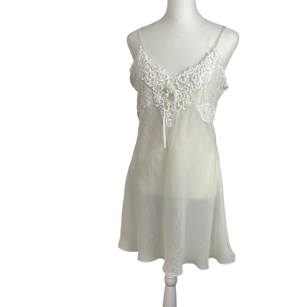 Cacique Lingerie Slip Dress Sheer Lace Rosettes Size Medium Cream Ivory